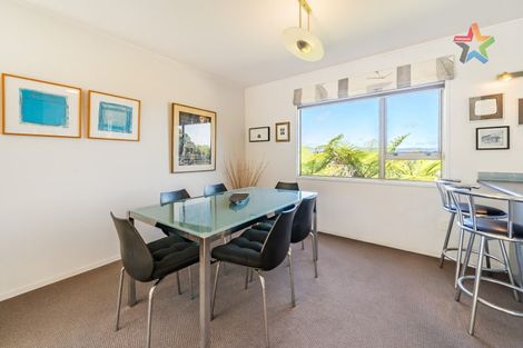 Photo of property in 2 Stanhope Grove, Korokoro, Lower Hutt, 5012