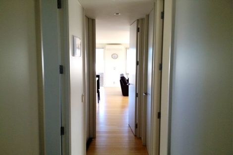 Photo of property in 5 Otonga Heights, Maungaraki, Lower Hutt, 5010