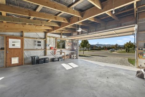 Photo of property in 14 Sherwin Avenue, Albert Town, Wanaka, 9305