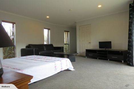 Photo of property in 30 Awaroa Stream Drive, Waiuku, 2123