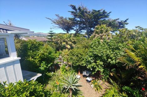 Photo of property in 483 Marine Parade, South New Brighton, Christchurch, 8062