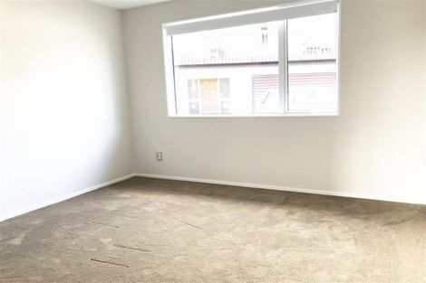 Photo of property in 6c Seaview Road, Milford, Auckland, 0620