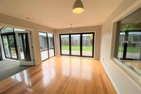 Photo of property in 31 Landsdowne Terrace, Cashmere, Christchurch, 8022