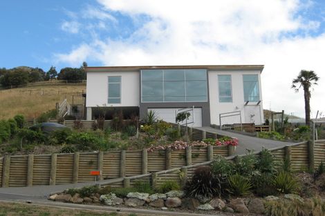 Photo of property in 4 Morgans Valley, Heathcote Valley, Christchurch, 8022