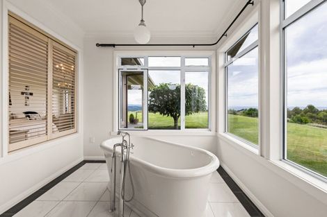 Photo of property in 119 Eskridge Drive, Eskdale, Napier, 4182