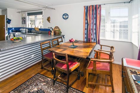 Photo of property in 11 Huia Street, Masterton, 5810