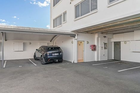 Photo of property in 6/1086 Papamoa Beach Road, Papamoa Beach, Papamoa, 3118