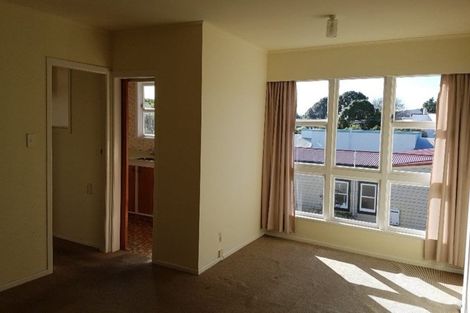 Photo of property in 8/37 Guthrie Street, Waterloo, Lower Hutt, 5011