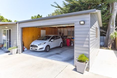 Photo of property in 63 Harper Street, Gonville, Whanganui, 4501