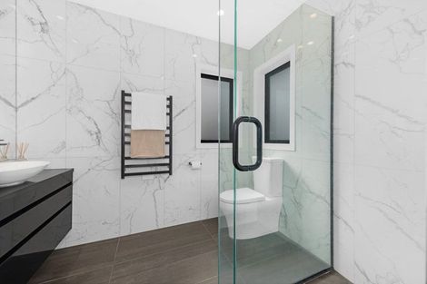 Photo of property in 38a Gills Road, Bucklands Beach, Auckland, 2014