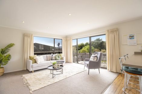 Photo of property in 47 Exploration Way, Whitby, Porirua, 5024