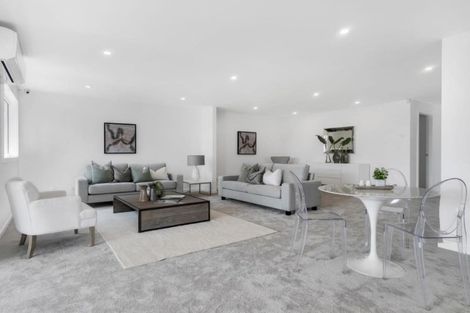 Photo of property in 19 Scarboro Terrace, Murrays Bay, Auckland, 0630