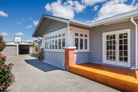 Photo of property in 462 Featherston Street, Palmerston North, 4414