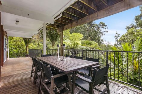 Photo of property in 50 Park Road, Titirangi, Auckland, 0604