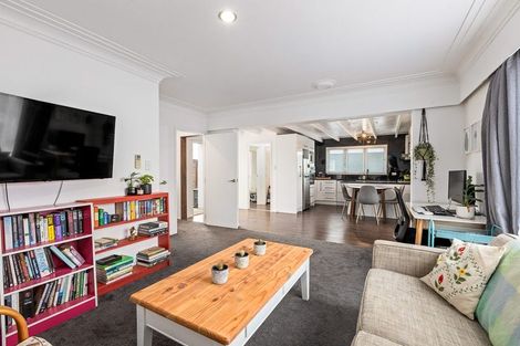 Photo of property in 392 Mahurangi East Road, Snells Beach, 0920