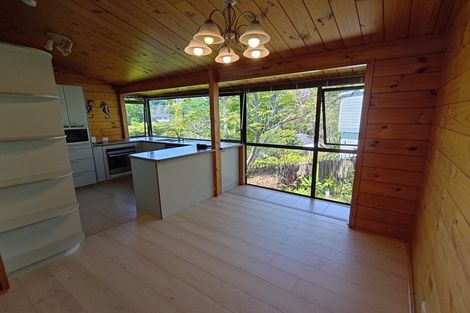 Photo of property in 179 Browns Bay Road, Browns Bay, Auckland, 0630