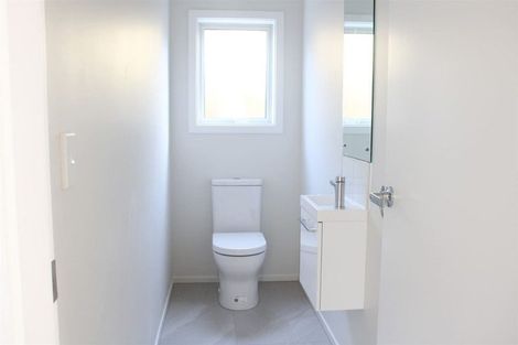 Photo of property in 47 Stockport Grove, Churton Park, Wellington, 6037