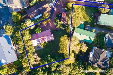 Photo of property in 42 Atkinson Road, Titirangi, Auckland, 0604