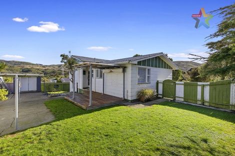Photo of property in 1 Otira Grove, Kelson, Lower Hutt, 5010