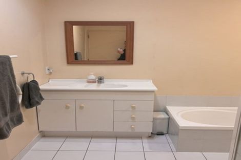 Photo of property in 2/1 Cross Street, Phillipstown, Christchurch, 8011