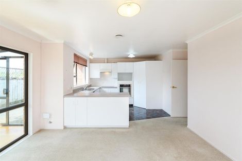 Photo of property in 1 Mcilwaine Place, Marton, 4710