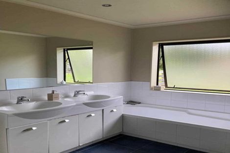 Photo of property in 15a Te Mata Peak Road, Havelock North, 4130