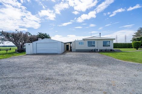 Photo of property in 460 Tiwai Road, Awarua Plains, Invercargill, 9877