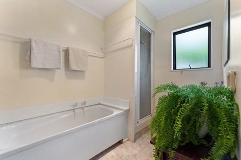 Photo of property in 5 Linklater Avenue, Foxton Beach, Foxton, 4815