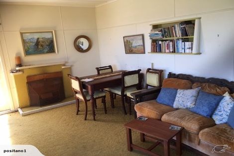 Photo of property in 134 Seaview Road, Paraparaumu Beach, Paraparaumu, 5032