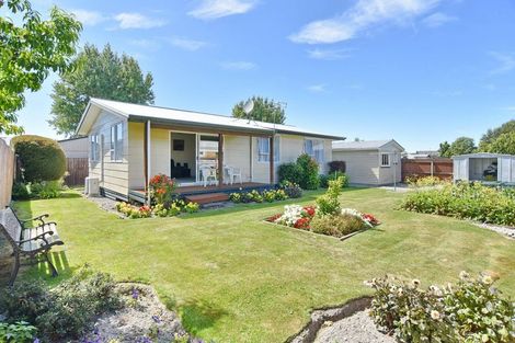 Photo of property in 25 Newnham Street, Rangiora, 7400