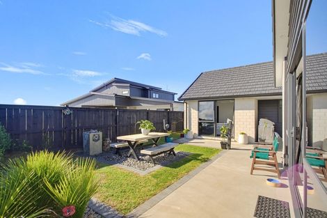 Photo of property in 3 Awatea Drive, Whitianga, 3510