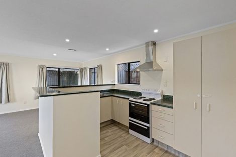 Photo of property in 72 Volga Street, Island Bay, Wellington, 6023