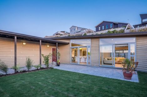 Photo of property in 8 Tea Tree Lane, Woodridge, Wellington, 6037