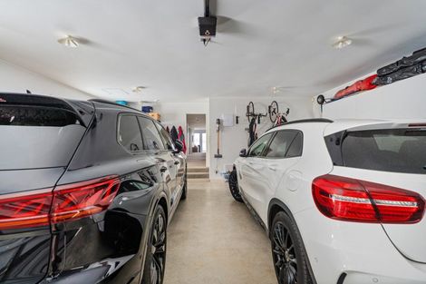 Photo of property in 11 Puriri Place, Whitianga, 3510