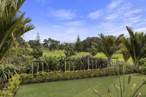 Photo of property in 5/31 Links Drive, Waiwhakaiho, New Plymouth, 4312