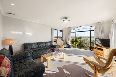 Photo of property in 20 Tironui Terrace, Western Heights, Hamilton, 3200