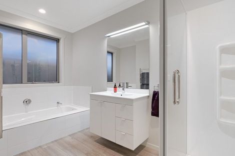 Photo of property in 27 Mortlake Heights, Pyes Pa, Tauranga, 3112