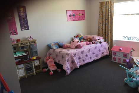 Photo of property in 15 Cattermole Street, Kaiapoi, 7630