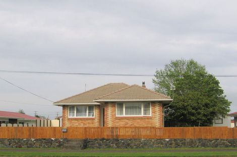 Photo of property in 191 Studholme Street, Morrinsville, 3300