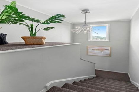 Photo of property in 2 Mapplebeck Street, Titahi Bay, Porirua, 5022