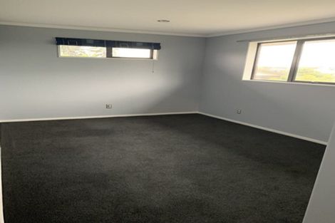 Photo of property in 3 Foresters Crescent, Parklands, Christchurch, 8083