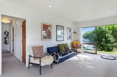 Photo of property in 1/2 Vodanovich Road, Te Atatu South, Auckland, 0610