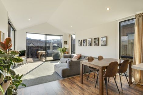 Photo of property in 21 Dewar Street, Lake Hayes, Queenstown, 9304