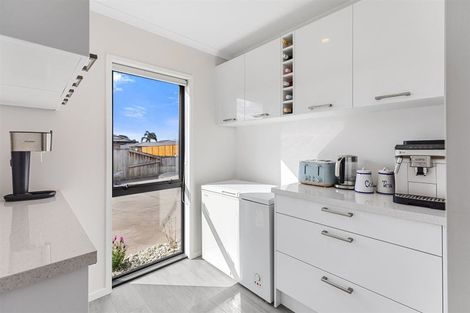 Photo of property in 8d Cannell Farm Drive, Te Puke, 3119