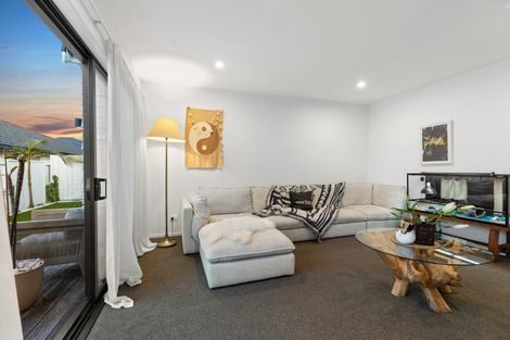 Photo of property in 12 Mida Close, Papamoa Beach, Papamoa, 3118