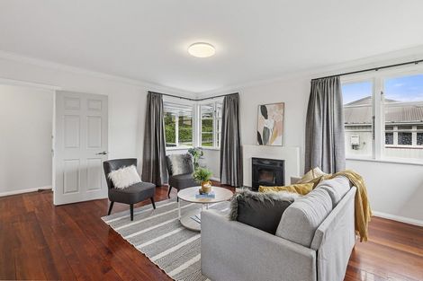 Photo of property in 334 Main Road, Tawa, Wellington, 5028