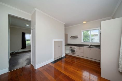 Photo of property in 227 Glover Road, Hawera, 4610