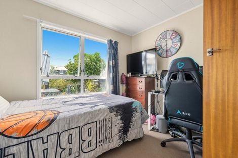 Photo of property in 1/1216 Papamoa Beach Road, Papamoa Beach, Papamoa, 3118