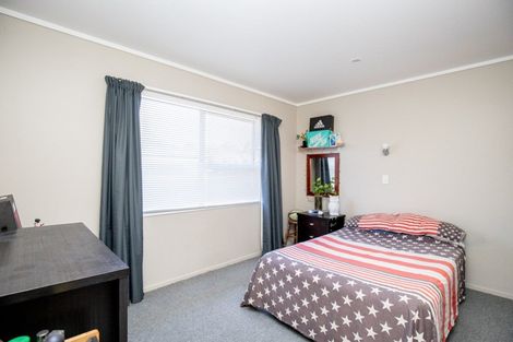 Photo of property in 1 Mcmillan Street, Ngatea, 3503