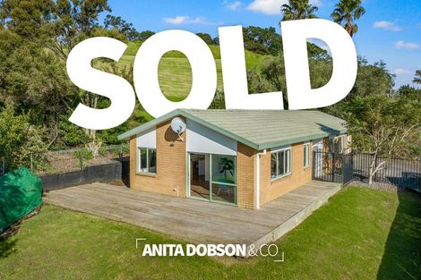 Photo of property in 11b Mollyhawk Rise, Arkles Bay, Whangaparaoa, 0932